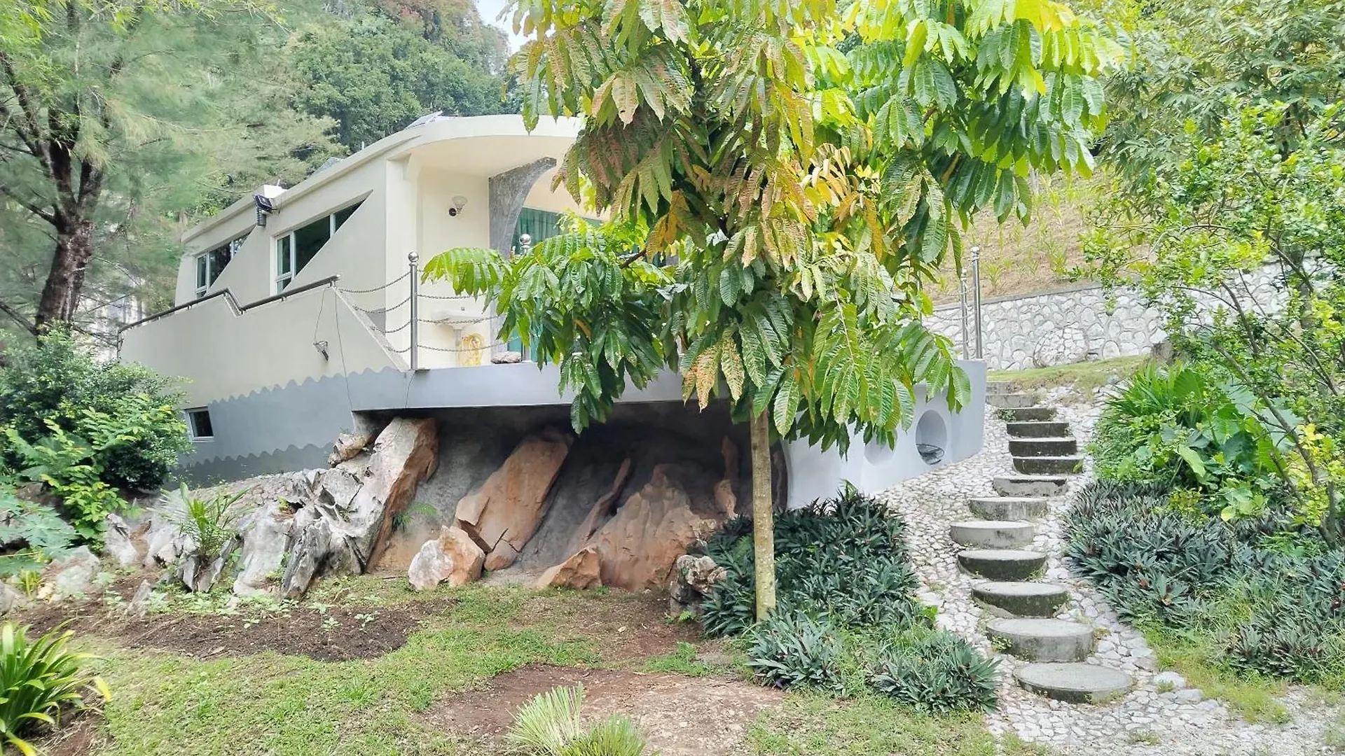 Rocky Farm Hotell Ipoh